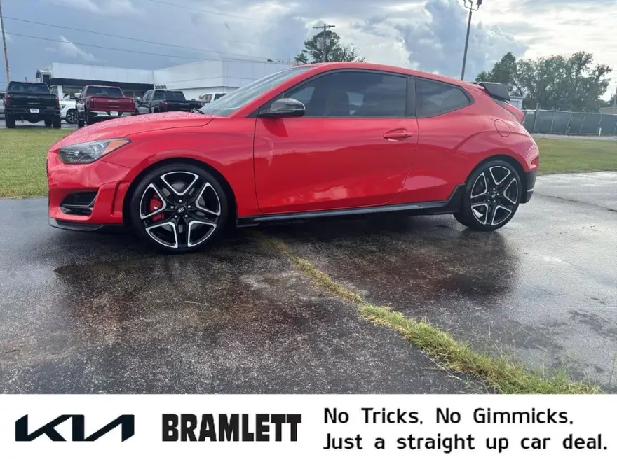 2022 Hyundai Veloster N Turbo photo 1