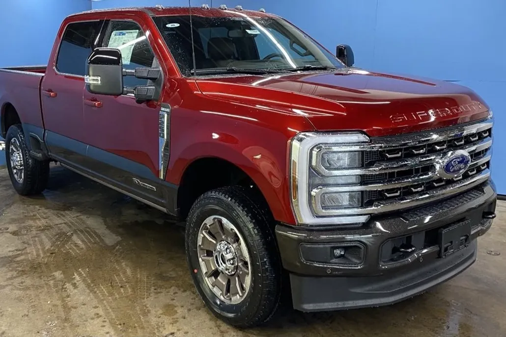 2025 Ford F-250 King Ranch photo 1