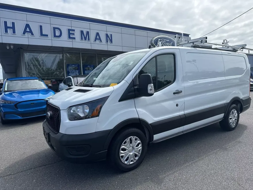 2021 Ford Transit photo 1