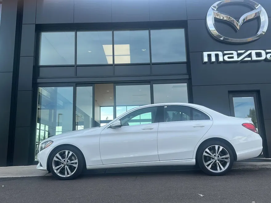 2015 Mercedes Benz C 300 4MATIC photo 1