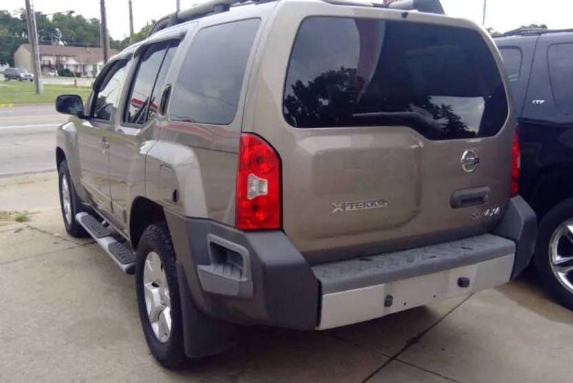 2009 Nissan Xterra SE photo 1