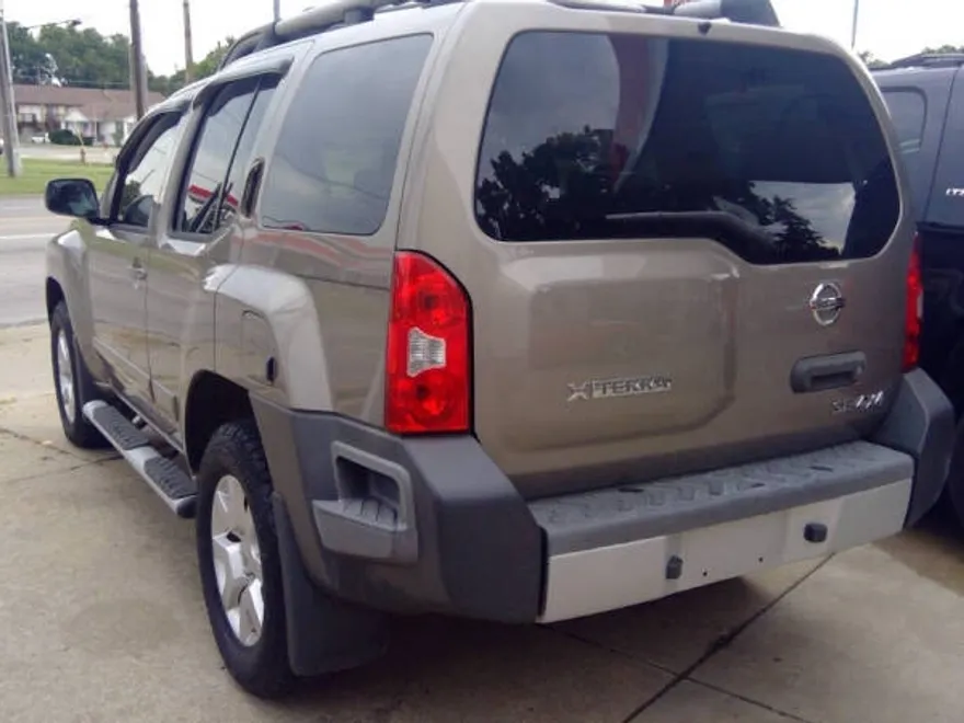2009 Nissan Xterra SE photo 1