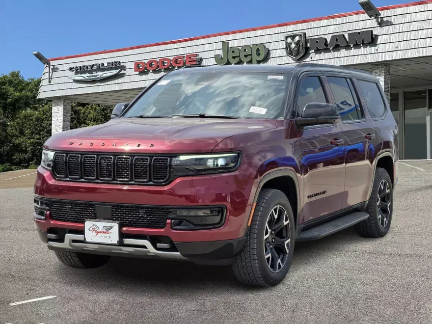 2025 Jeep Wagoneer Overland photo 1