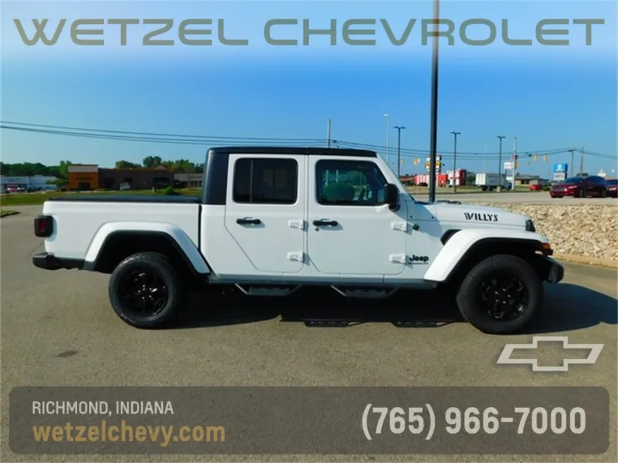 2021 Jeep Gladiator Willys photo 1