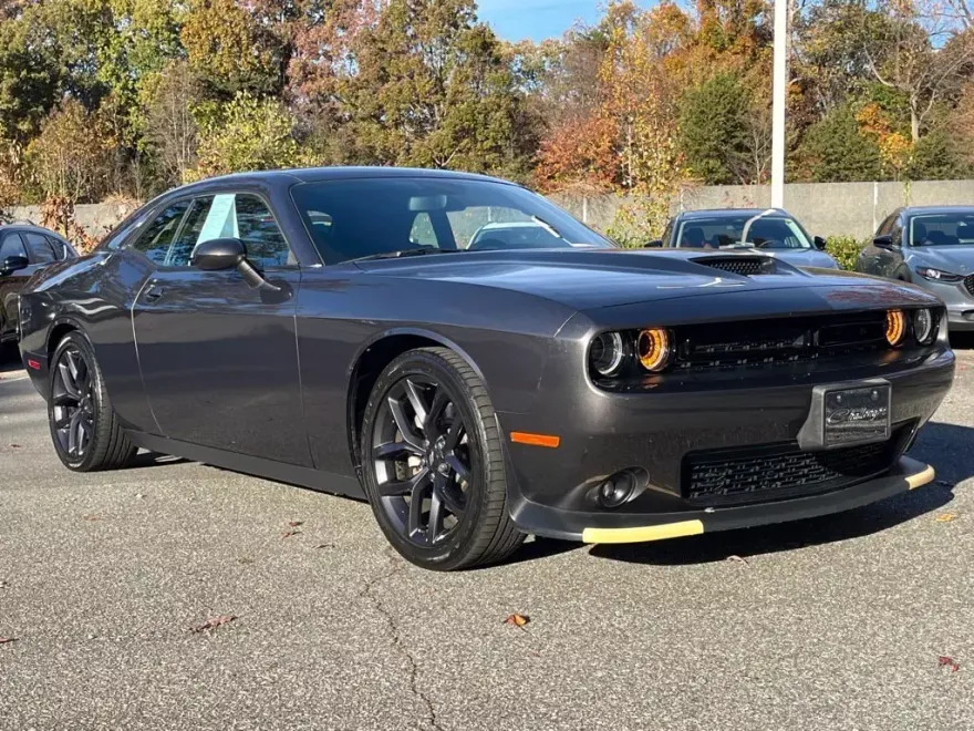 2021 Dodge Challenger GT photo 1