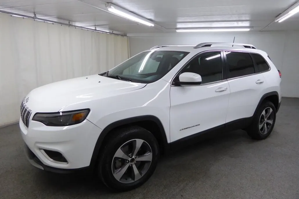 2020 Jeep Cherokee Limited photo 1