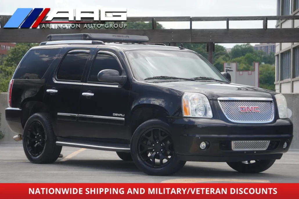 2012 Gmc Yukon Denali photo 1
