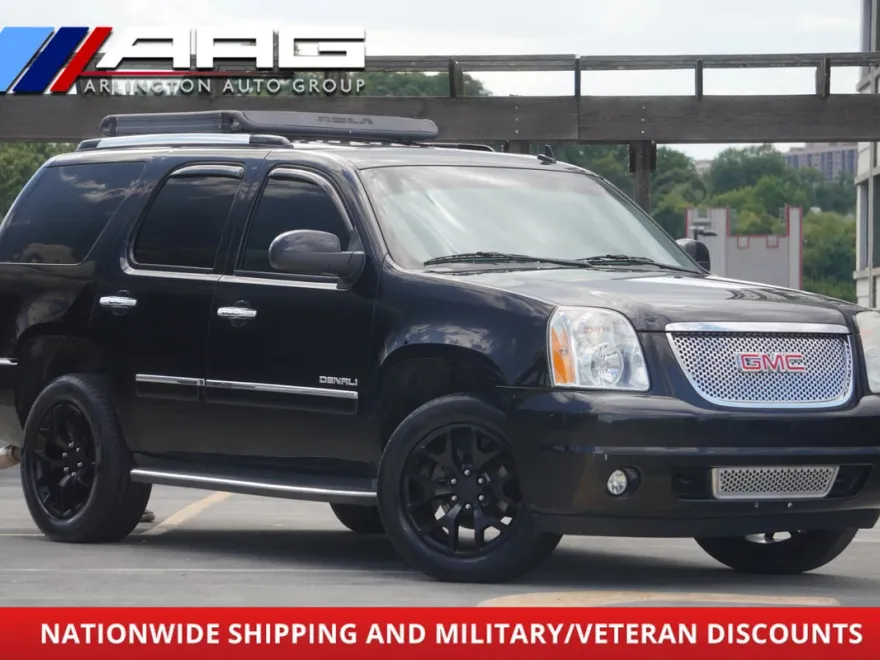 2012 Gmc Yukon Denali photo 1