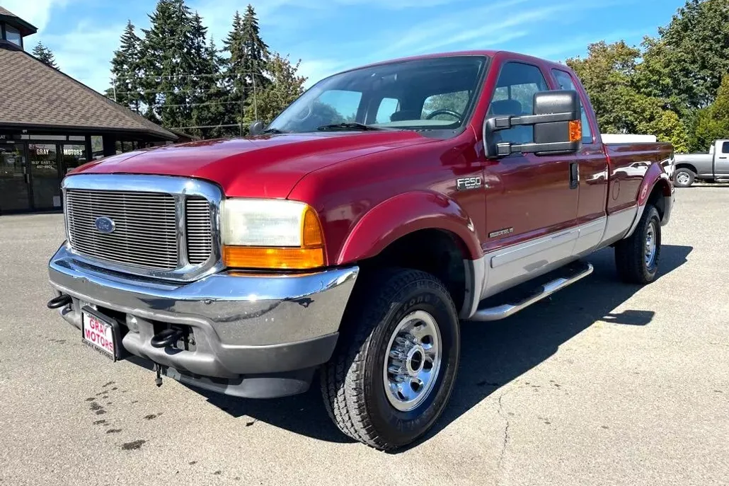 2001 Ford F-250 photo 1