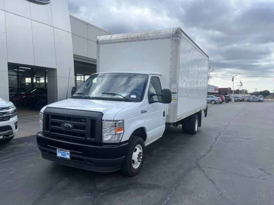 2024 Ford E-350 Base photo 1