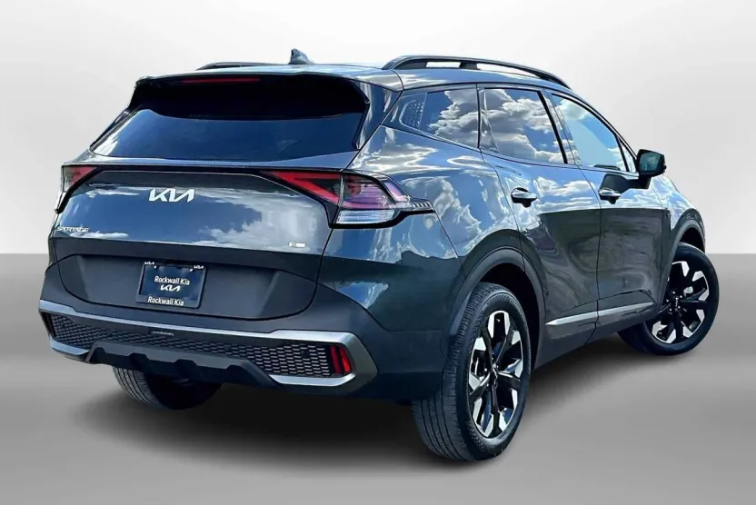 2024 Kia Sportage X-Line photo 1