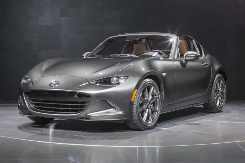 2021 Mazda MX-5 Miata RF Miata Grand Touring photo 1