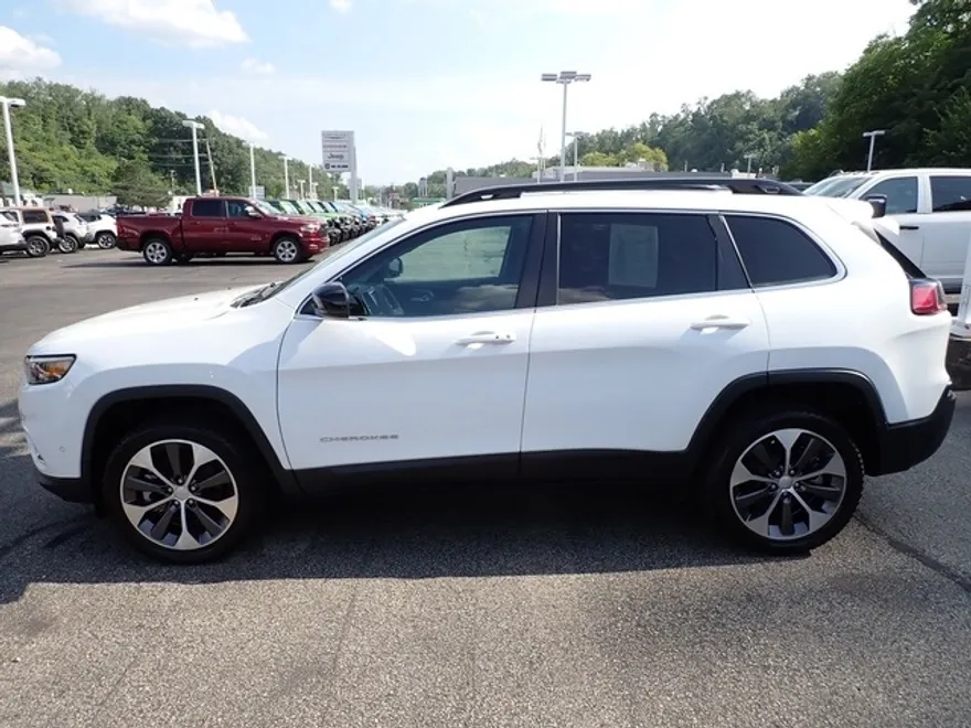 2022 Jeep Cherokee Limited photo 1
