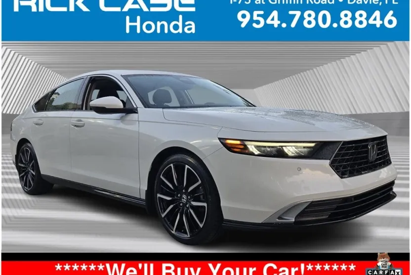 2023 Honda Accord Hybrid Touring photo 1