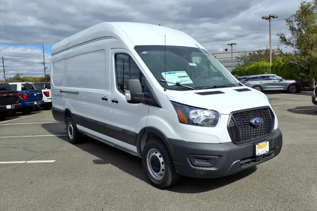 2025 Ford Transit Cargo Van photo 1