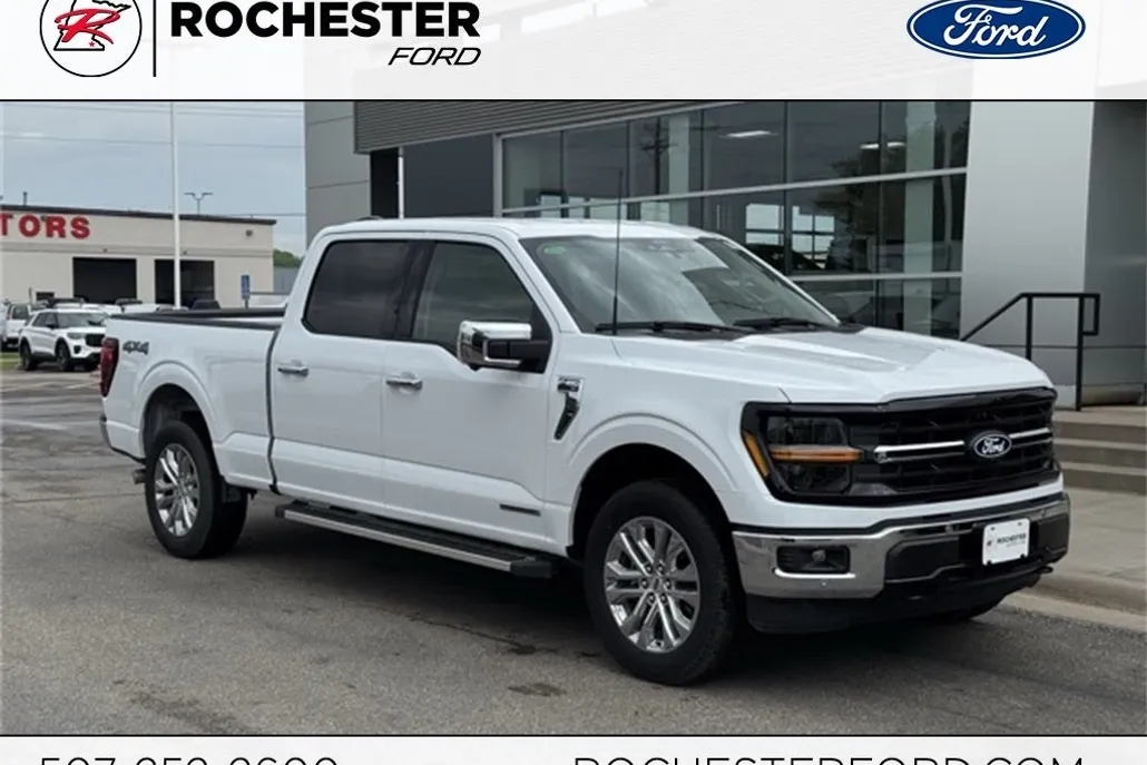 2025 Ford F-150 XLT photo 1