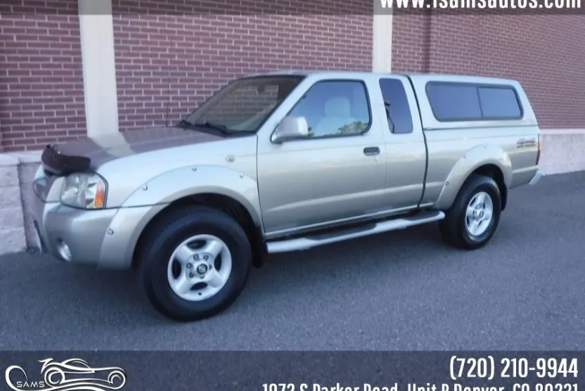 2001 Nissan Frontier SE King Cab photo 1