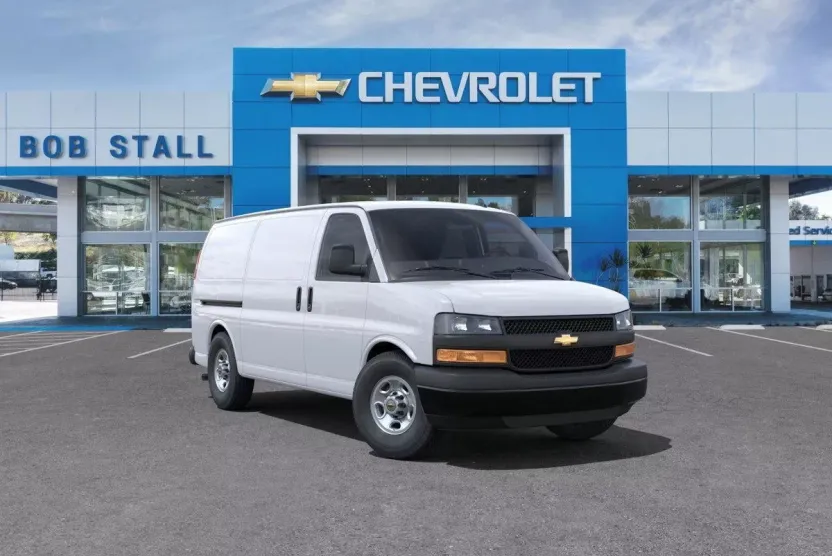 2025 Chevrolet Express Cargo 2500 photo 1