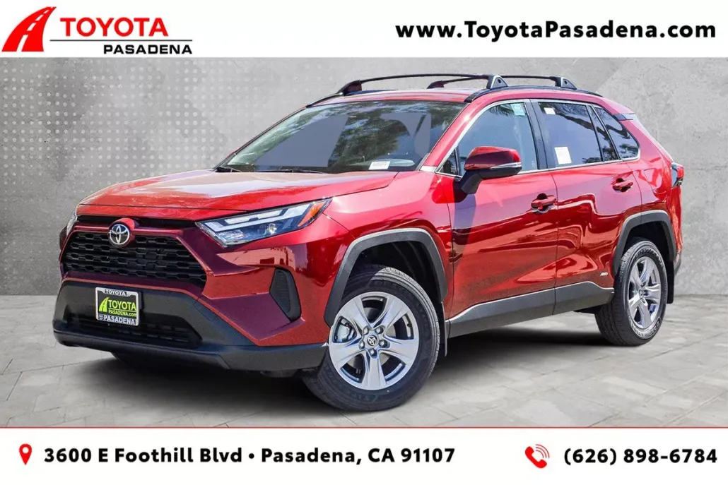 2025 Toyota RAV4 Hybrid LE photo 1
