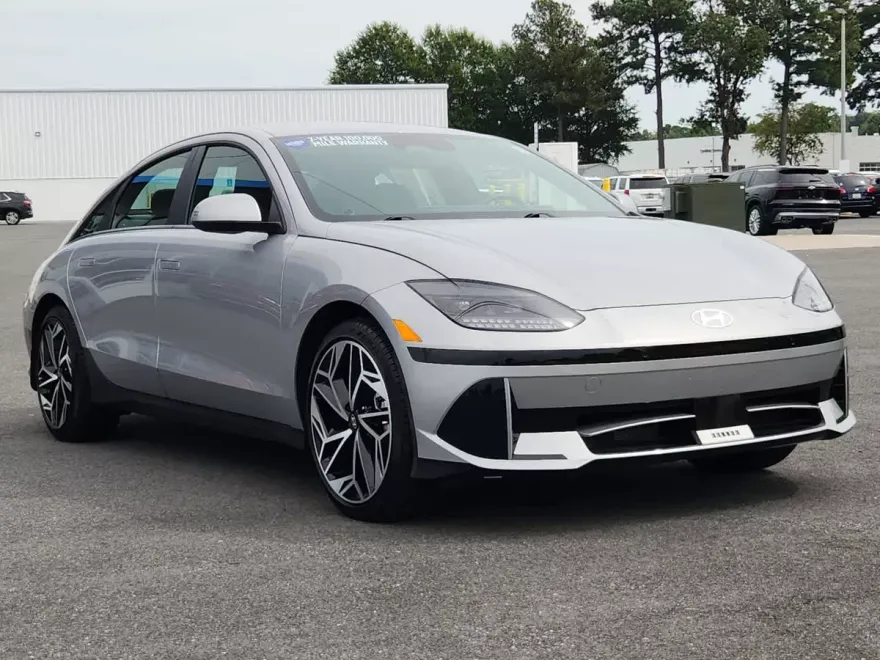 2023 Hyundai Ioniq 6 SEL photo 1