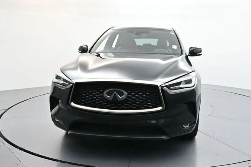 2021 Infiniti QX50 Luxe photo 1