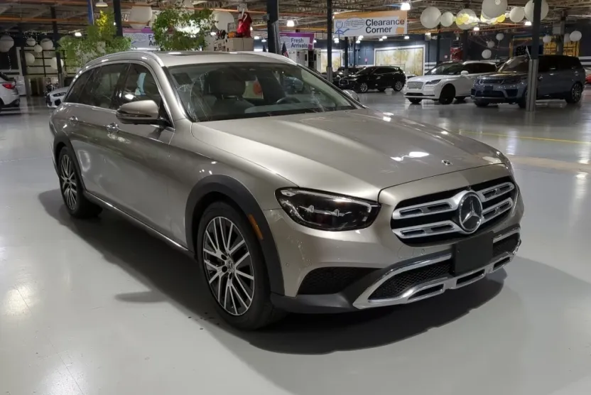 2023 Mercedes Benz E 450 4MATIC All-Terrain photo 1