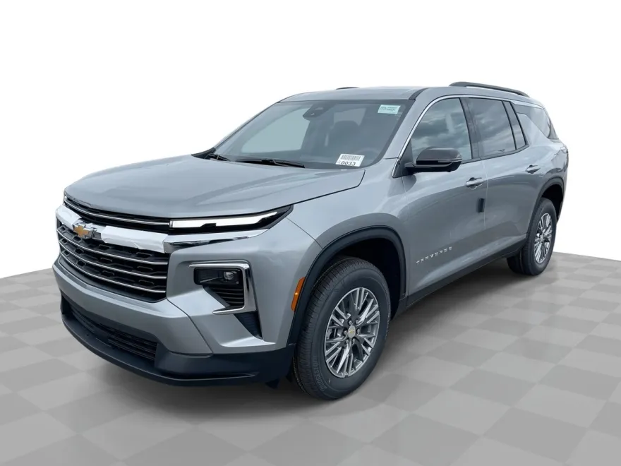 2025 Chevrolet Traverse photo 1