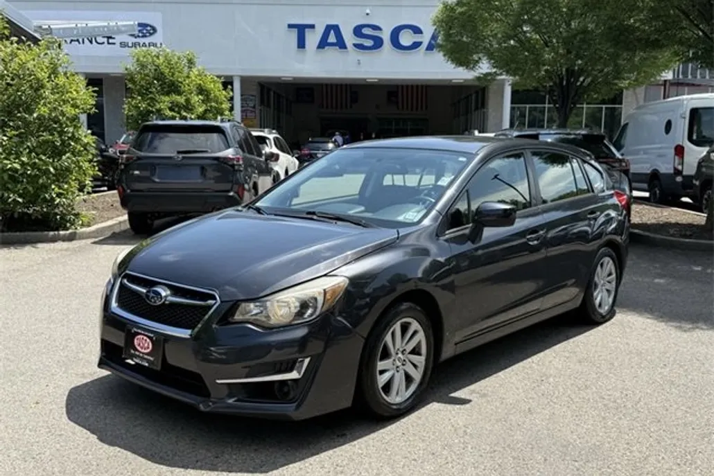 2016 Subaru Impreza 2.0i Premium photo 1