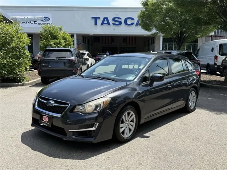 2016 Subaru Impreza 2.0i Premium photo 1