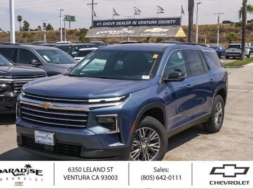 2026 Chevrolet Traverse photo 1