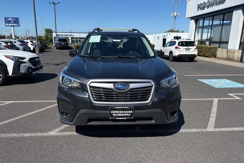 2019 Subaru Forester Premium photo 1