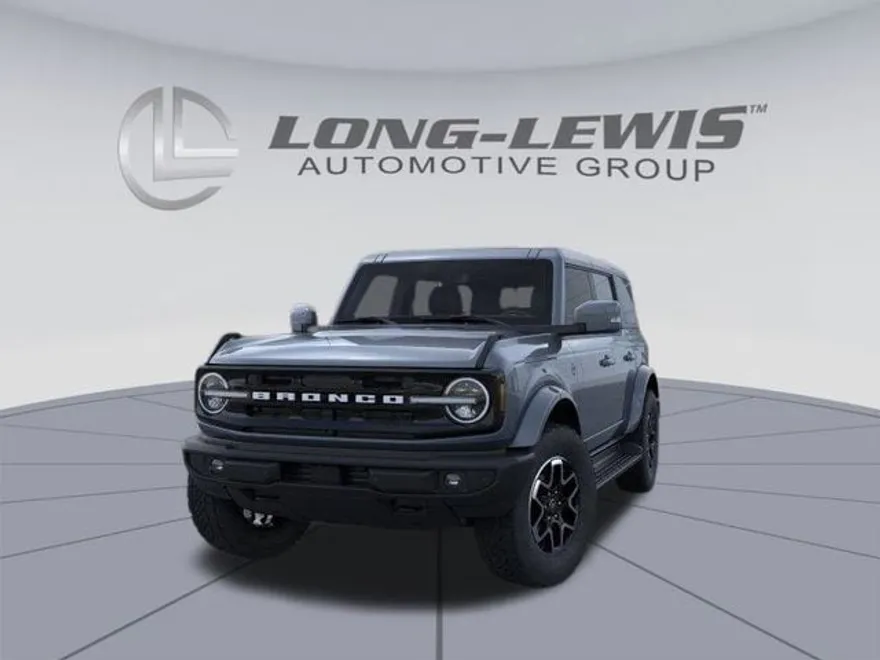 2025 Ford Bronco Outer Banks photo 1