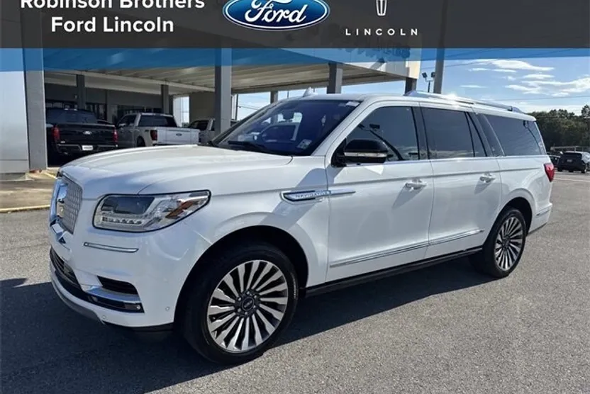 2021 Lincoln Navigator L Reserve photo 1