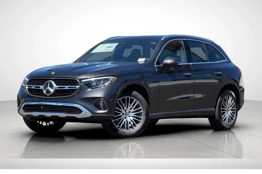 2026 Mercedes Benz GLC 300 photo 1