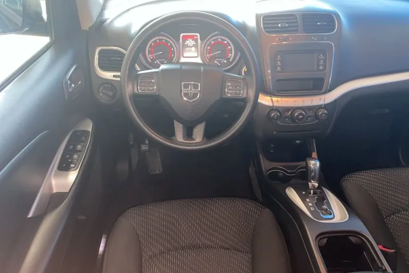 2018 Dodge Journey SE photo 1