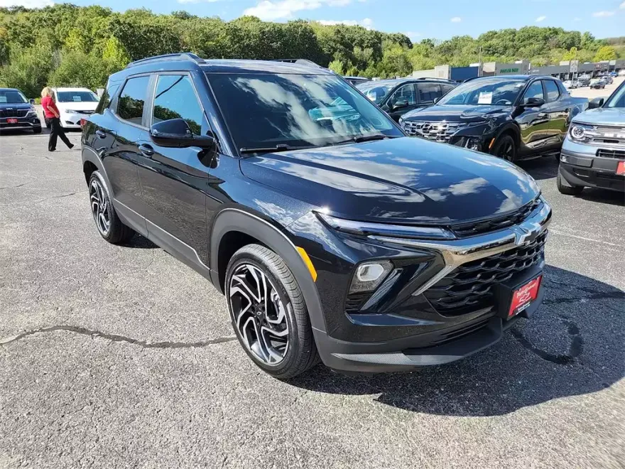 2026 Chevrolet Trailblazer RS photo 1