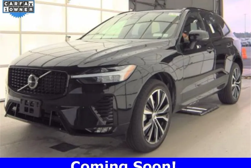 2025 Volvo XC60 B5 Plus photo 1