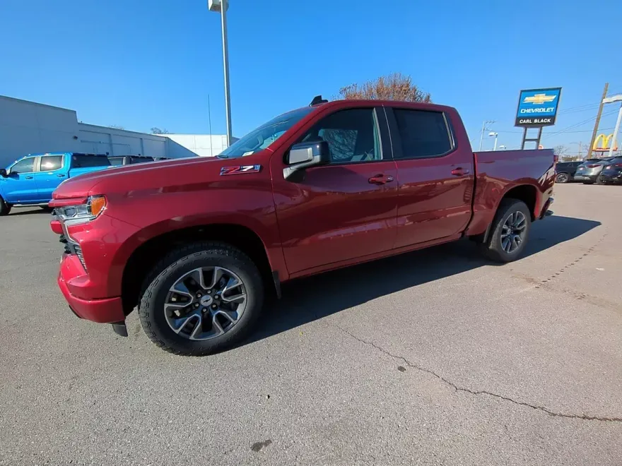 2025 Chevrolet Silverado 1500 RST photo 1