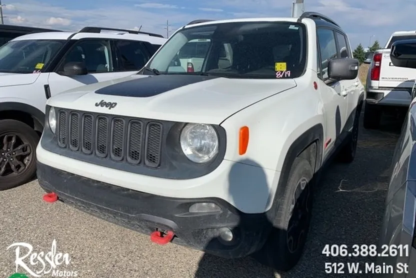 2015 Jeep Renegade Trailhawk photo 1