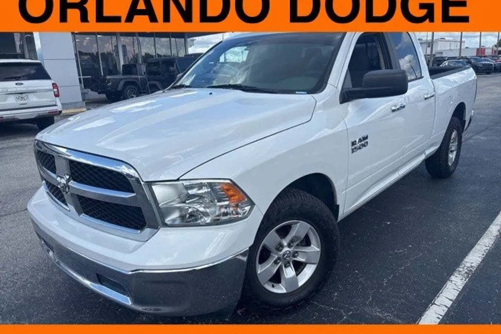 2018 Ram 1500 SLT photo 1