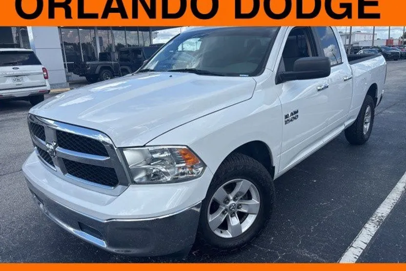 2018 Ram 1500 SLT photo 1