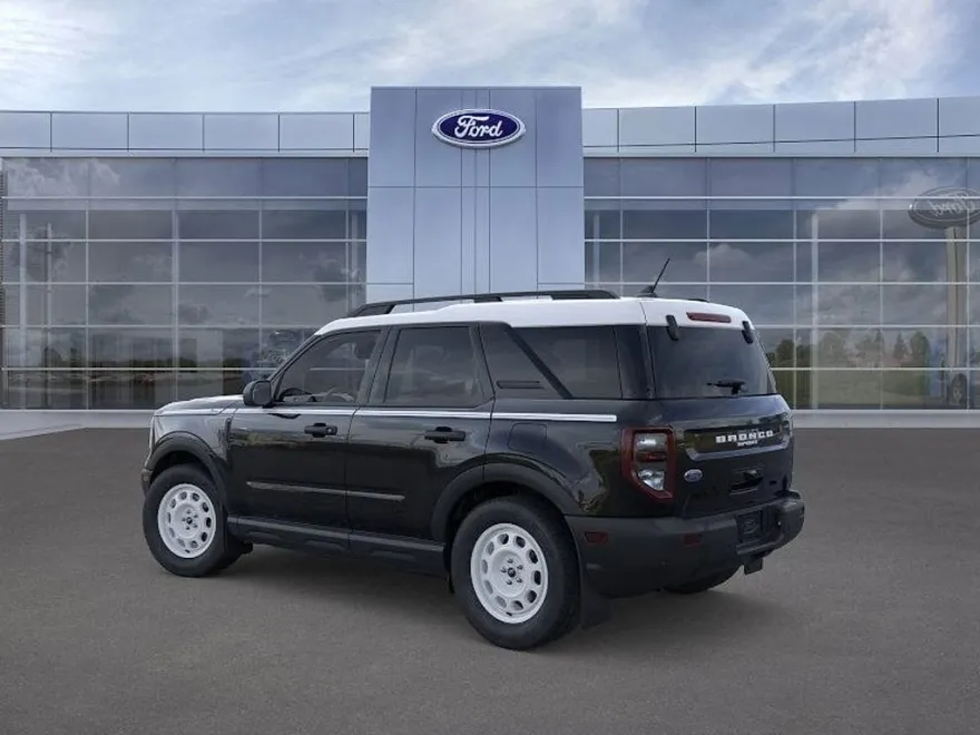 2025 Ford Bronco Sport Heritage photo 1