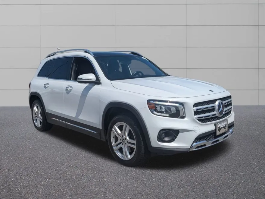 2020 Mercedes Benz GLB 4MATIC photo 1