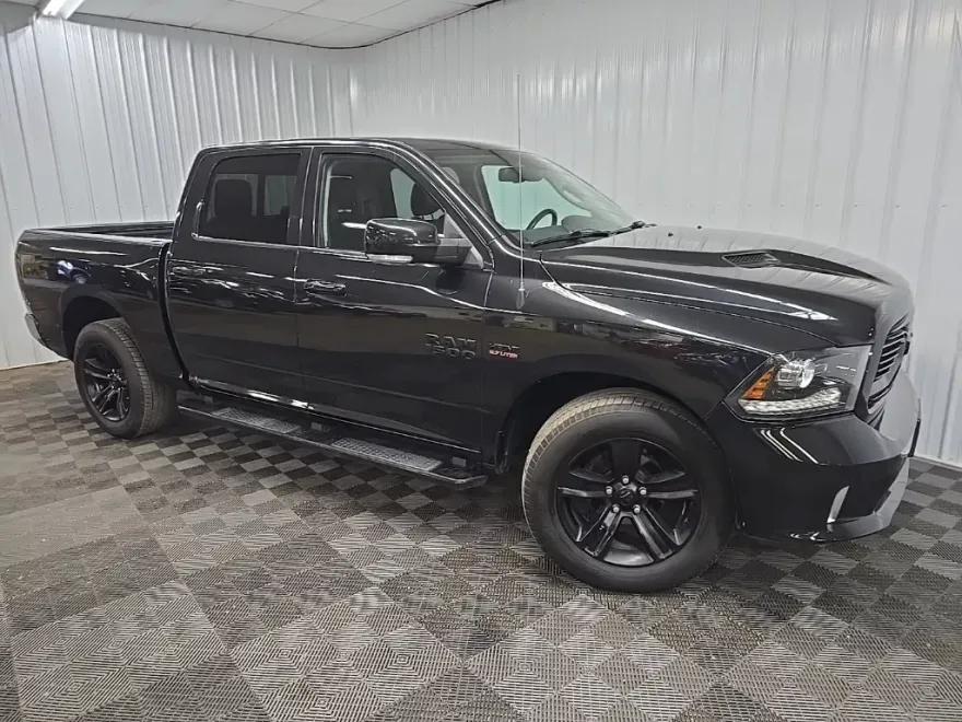 2018 Ram 1500 Sport photo 1