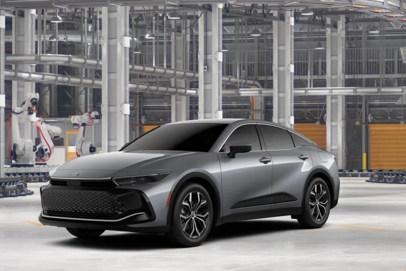 2026 Toyota Crown XLE photo 1