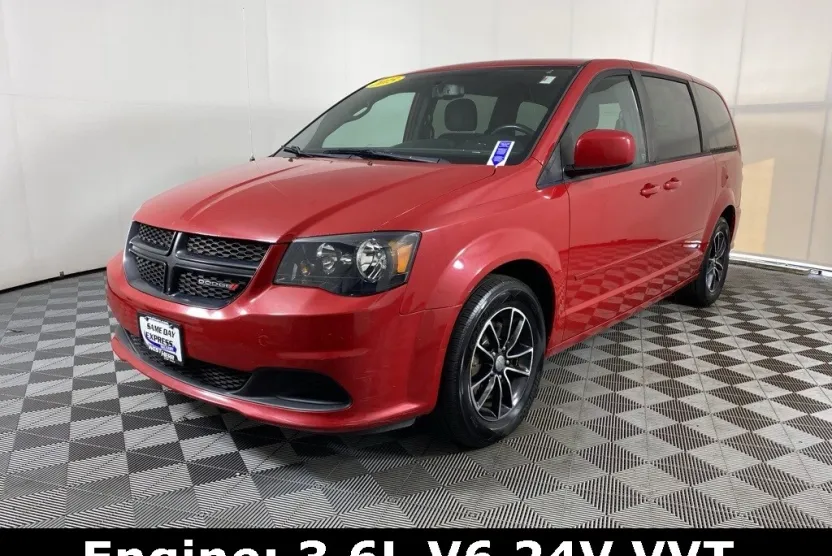 2015 Dodge Grand Caravan SE Plus photo 1