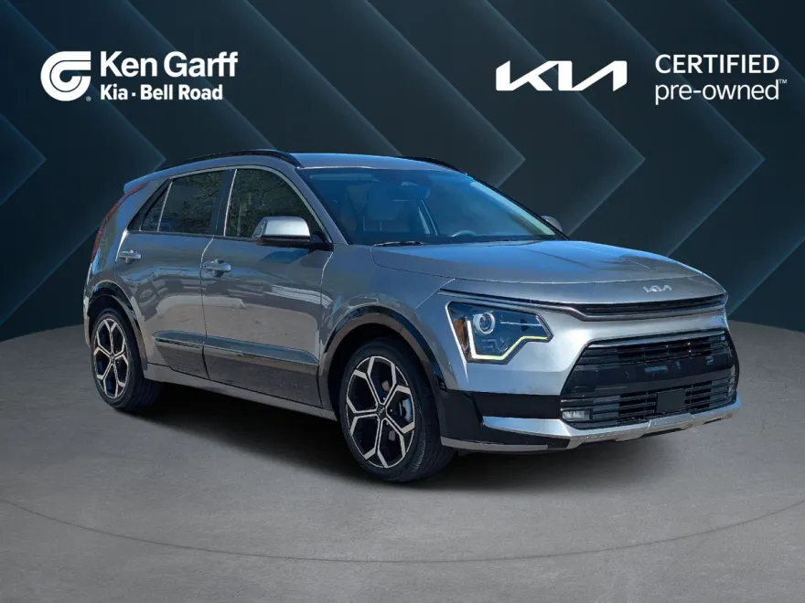 2023 Kia Niro EX Touring photo 1