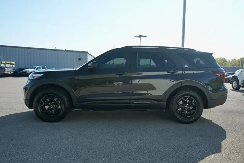 2023 Ford Explorer Timberline photo 1
