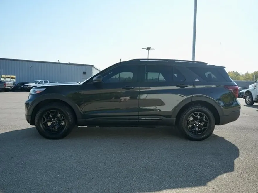 2023 Ford Explorer Timberline photo 1