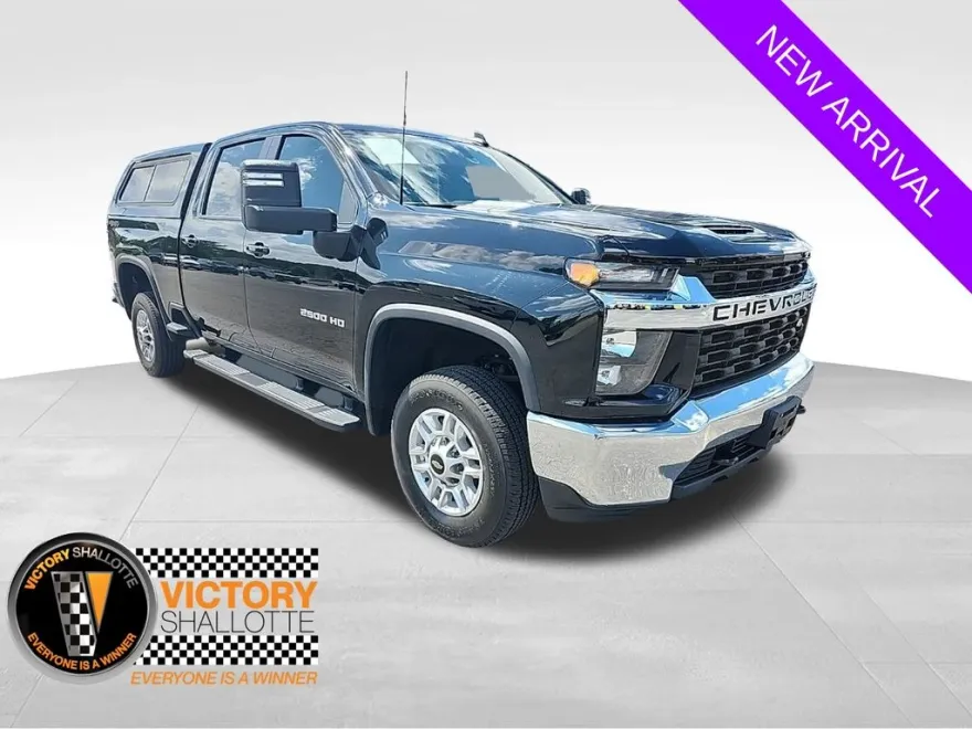 2022 Chevrolet Silverado 2500HD LT photo 1